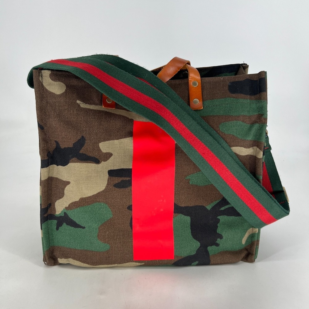 Parker Thatch Mimi Medium Camo Red Stripe Tote Bag Handbag - Picture 3 of 14